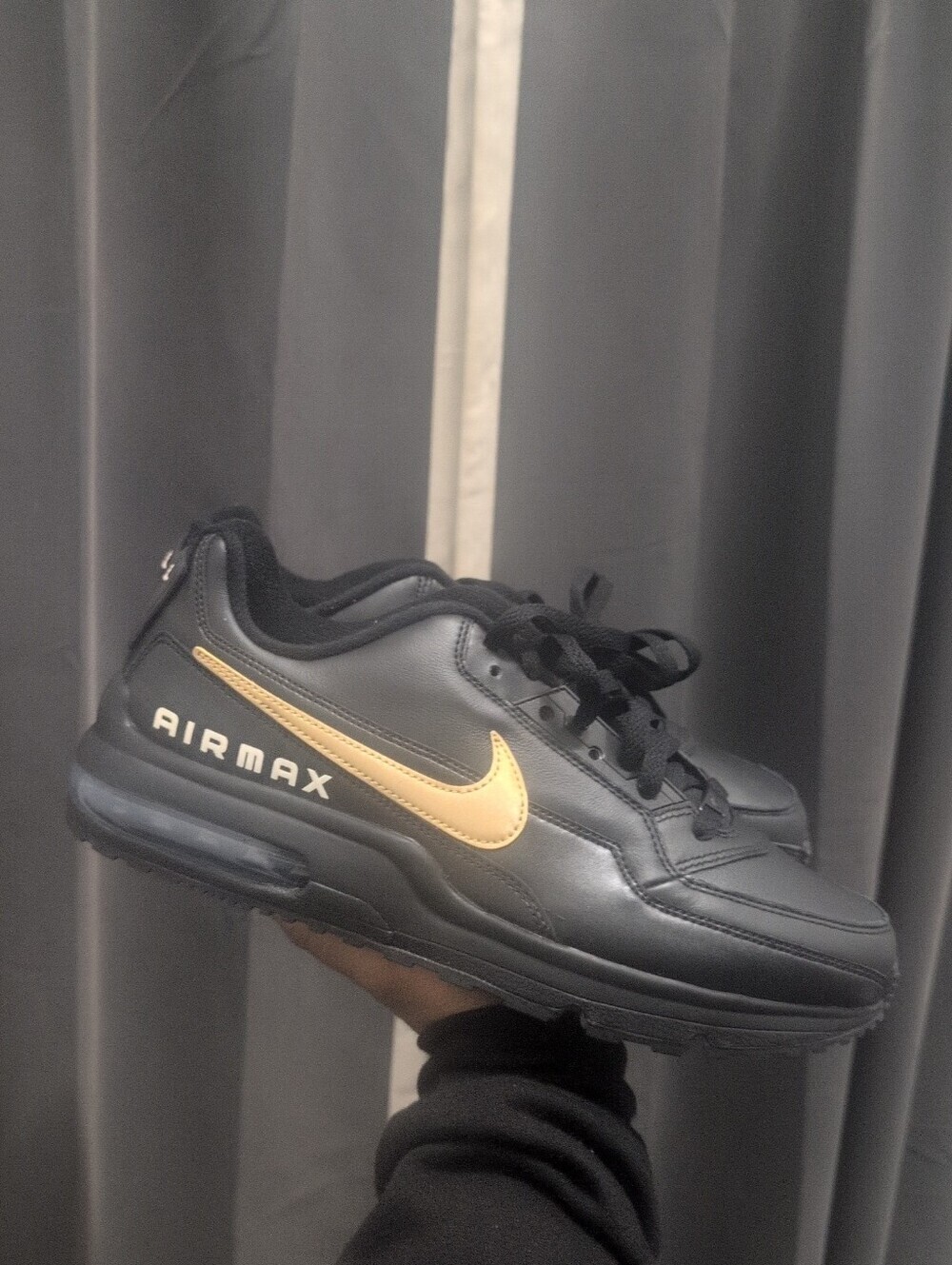 Men's Nike Air Max LTD 3 PREM– Black/Metallic Gold-phantom Size 10.5 NWOB